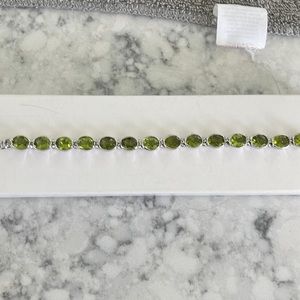 NWOT Sterling silver and peridot bracelet